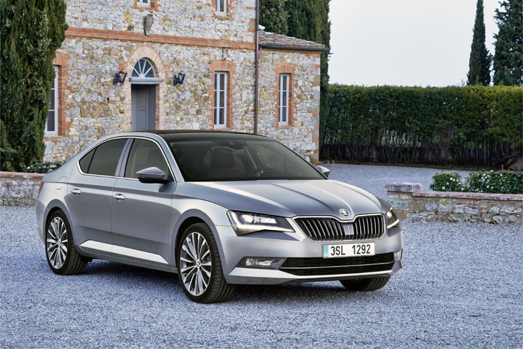 Skoda Superb_02
