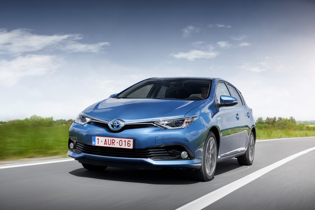 Yeni Auris (2)