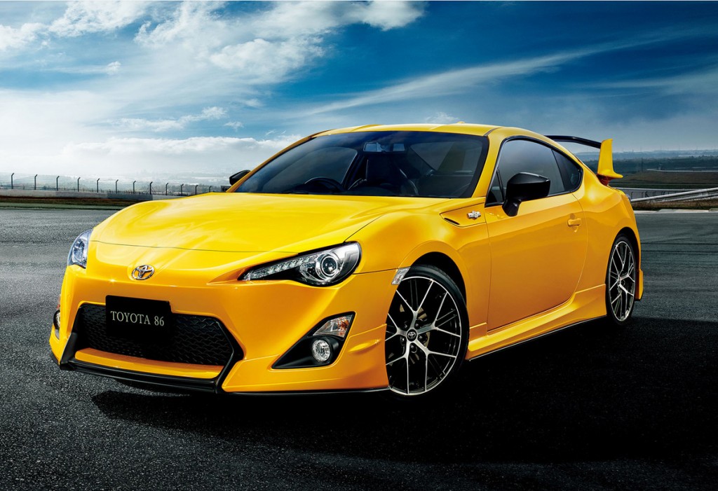 toyota-gt86-yellow-03_1200