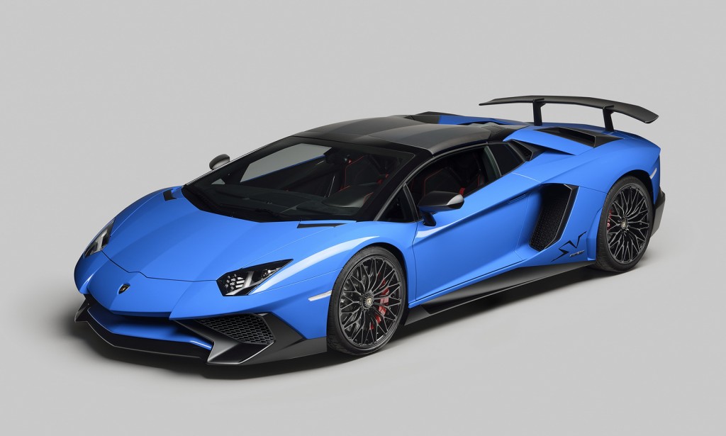 Lamborghini-Aventador-SV-Roadster-12