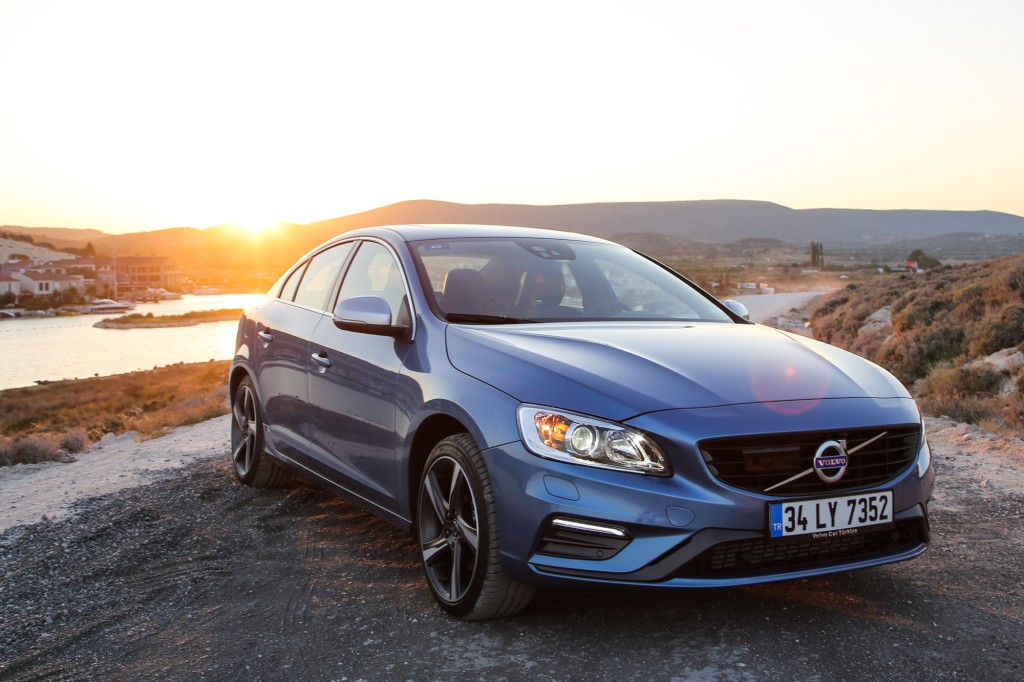 Volvo S60 R-Design (2)