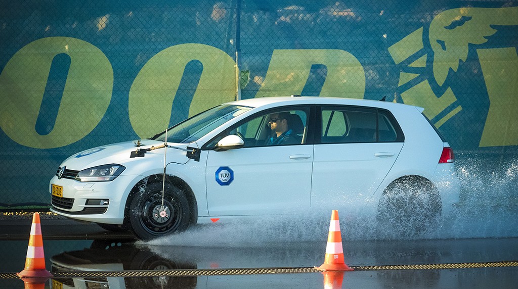 Goodyear Vector 4Seasons Rakiplerini Geride Bıraktı