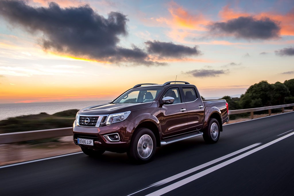 2016-nissan-navara (3)