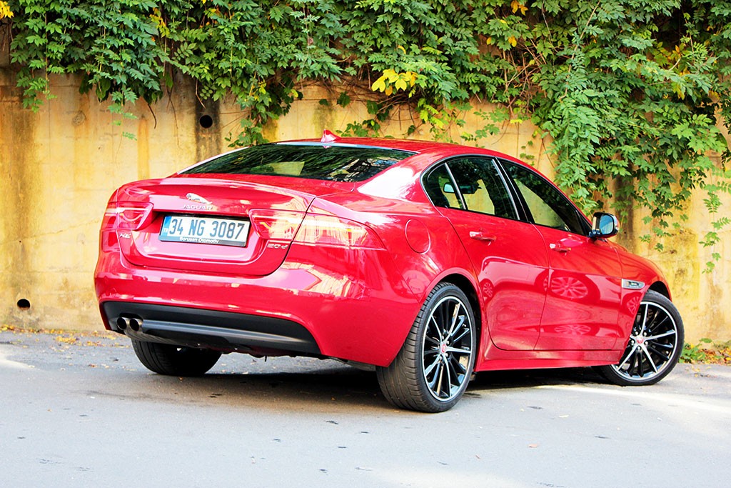 jaguar-xe-test (13)