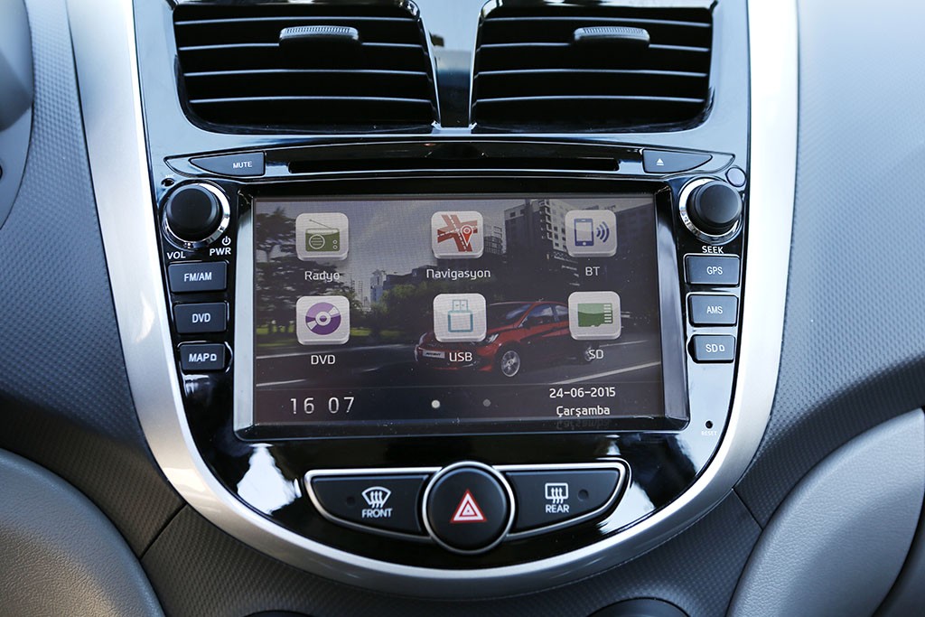 Hyundai-Accent-test4