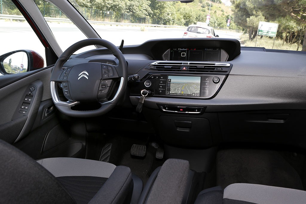 citroen-c4-picasso-test