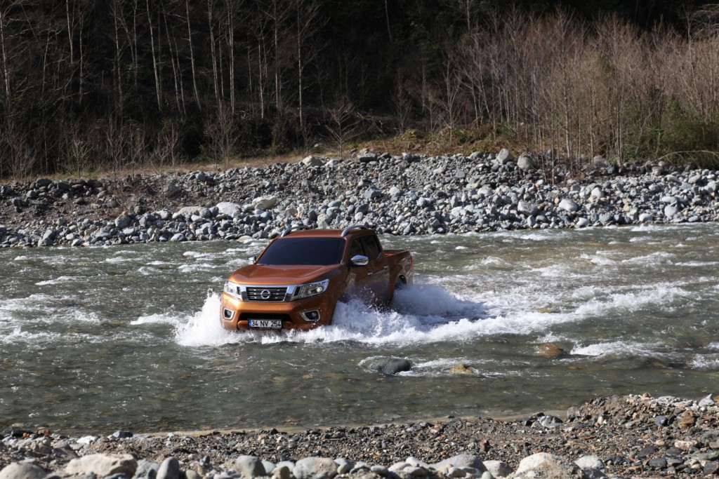 yeni-navara4