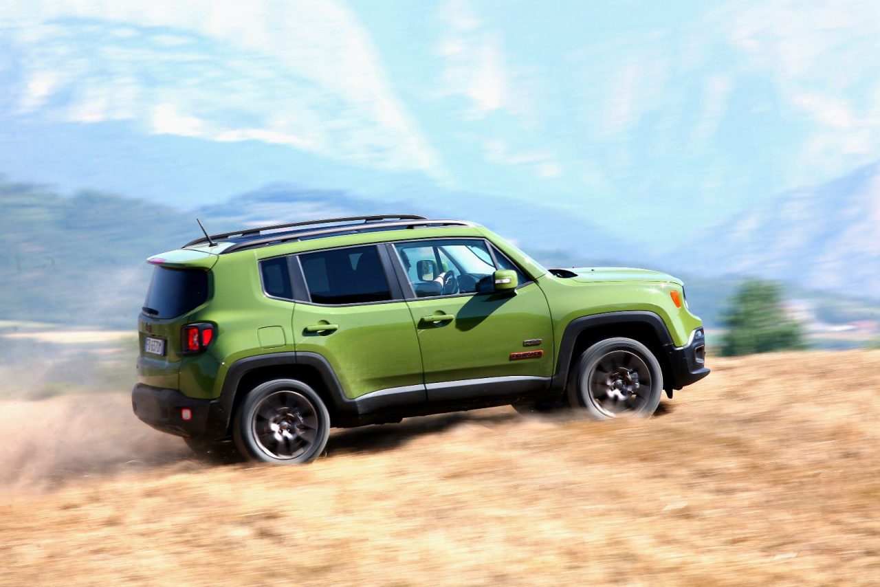 Jeep Renegade 75. Yıl Özel Seri-3