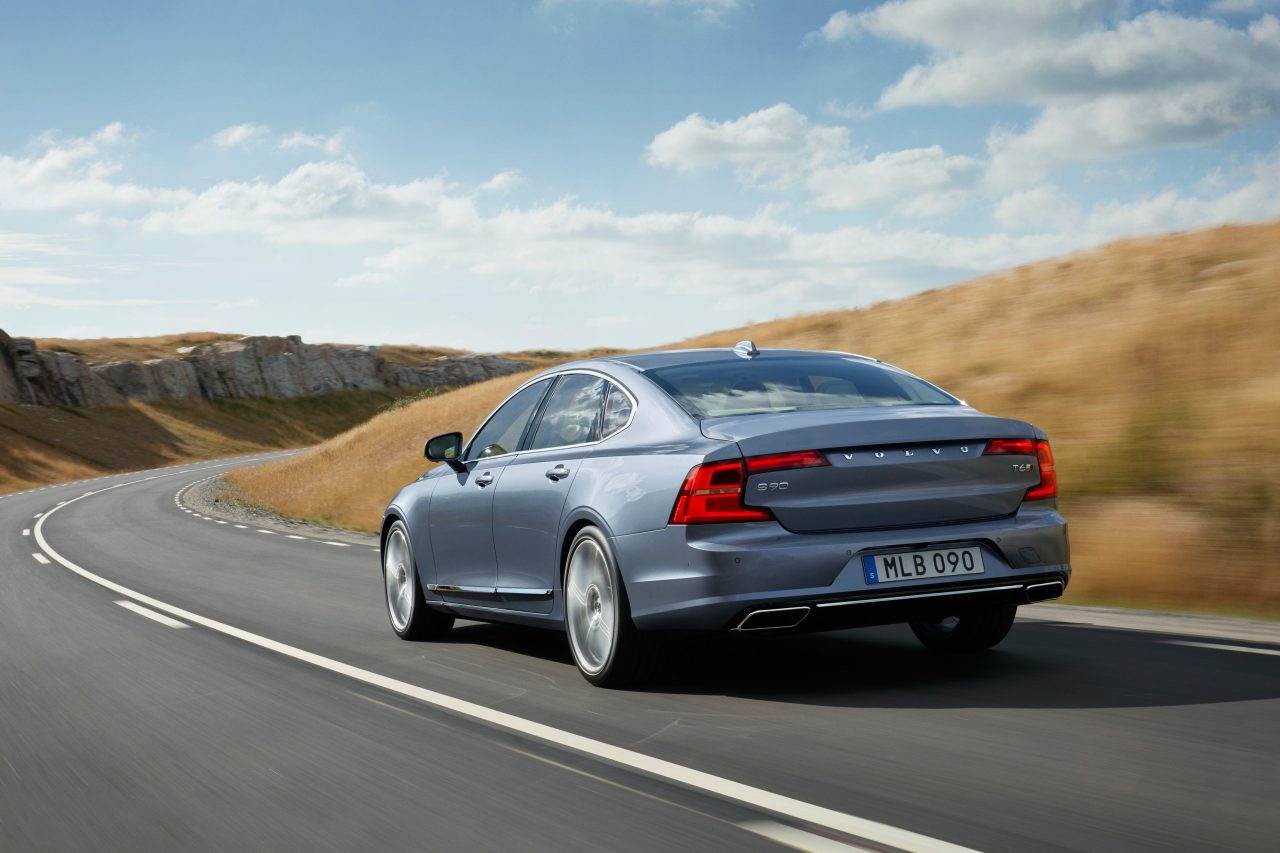 Yeni Volvo S90 ile Yeni Sürüş Deneyimi