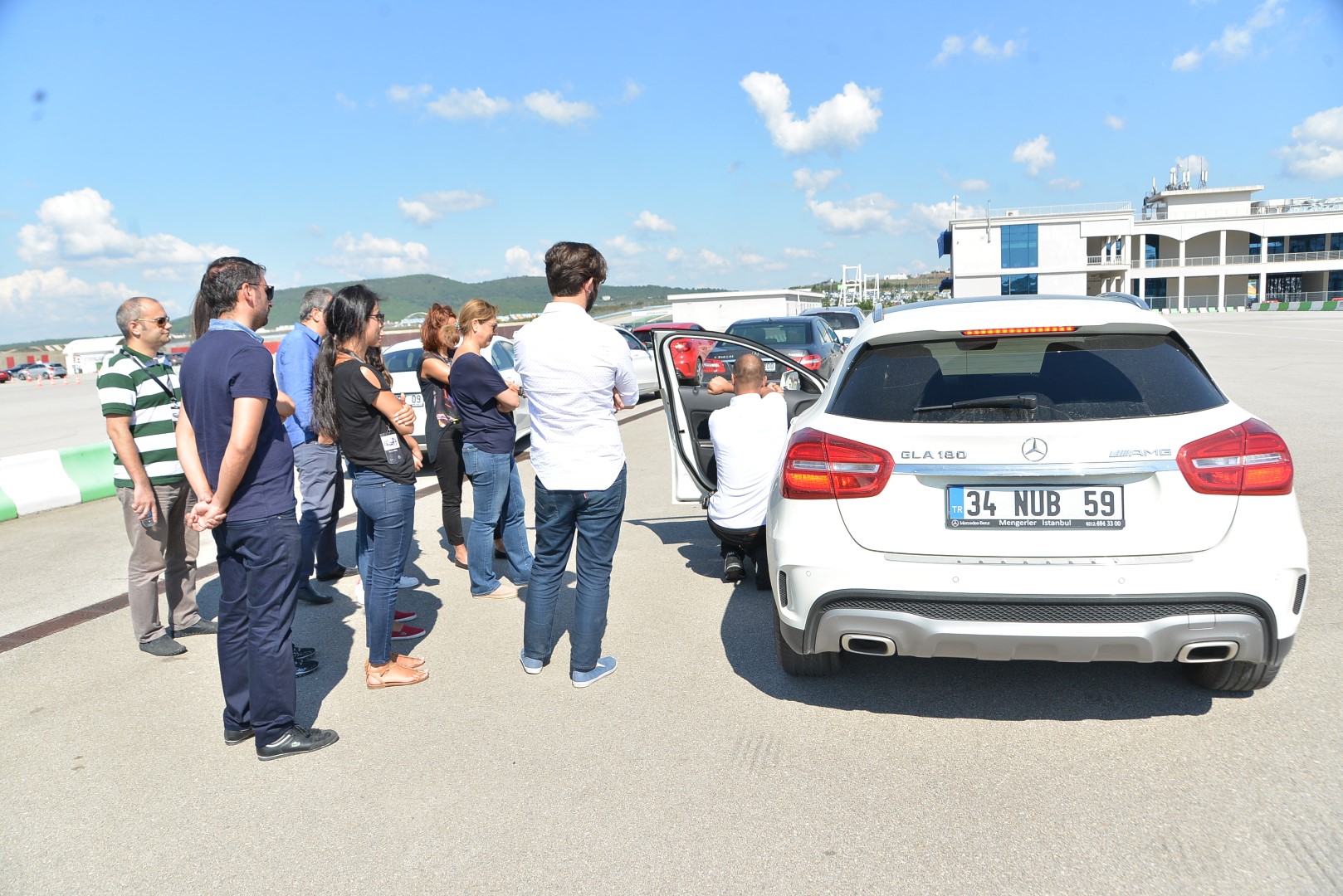 Mercedes-Benz Akademi_Güvenli Sürüş Eğitimi (3)