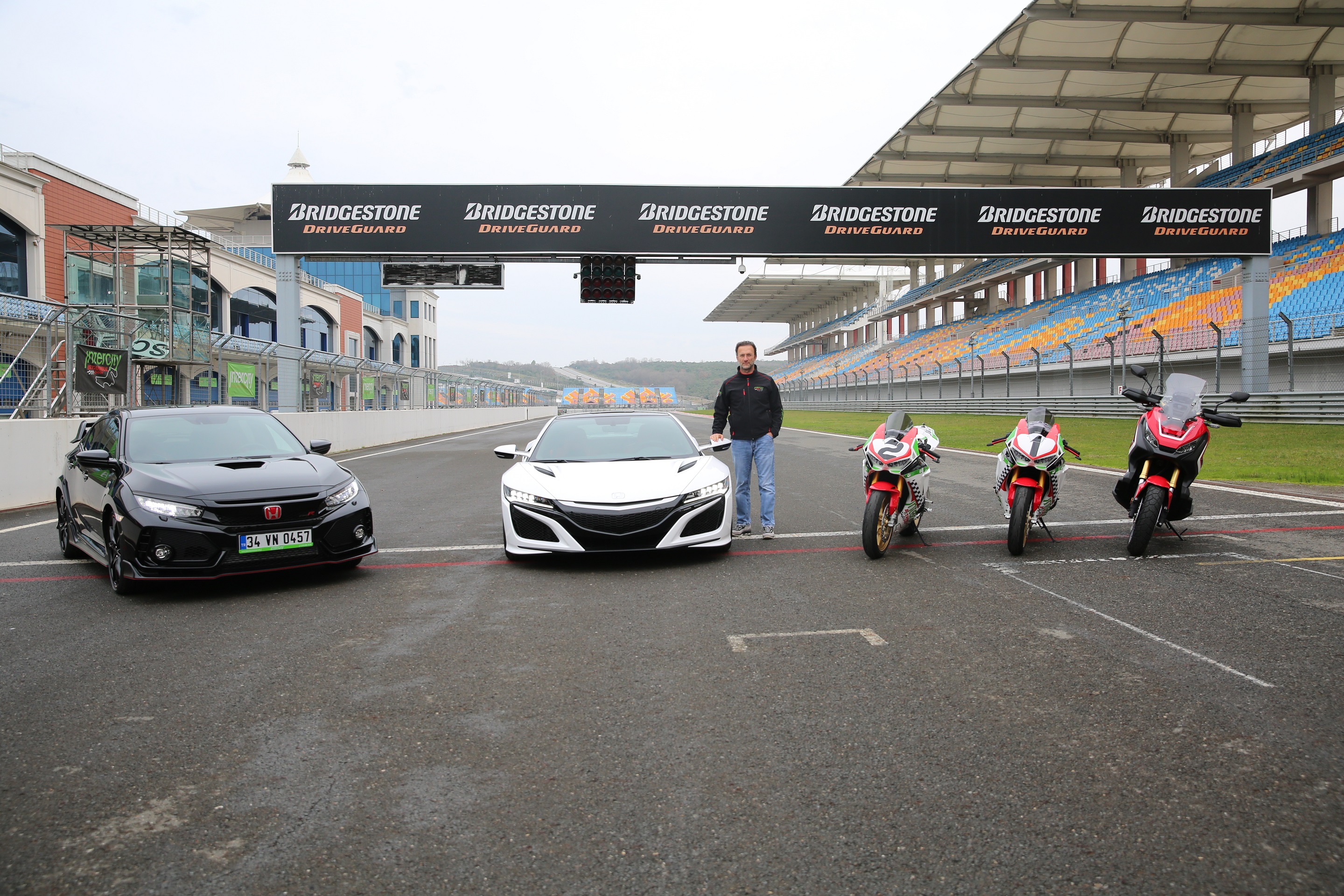 Honda’nın süperspor modeli NSX’in Türkiye’deki ilk sahibi belli oldu