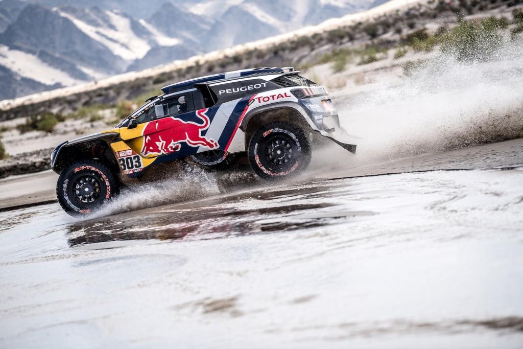 Dakar’da zafer yine Peugeot’nun oldu