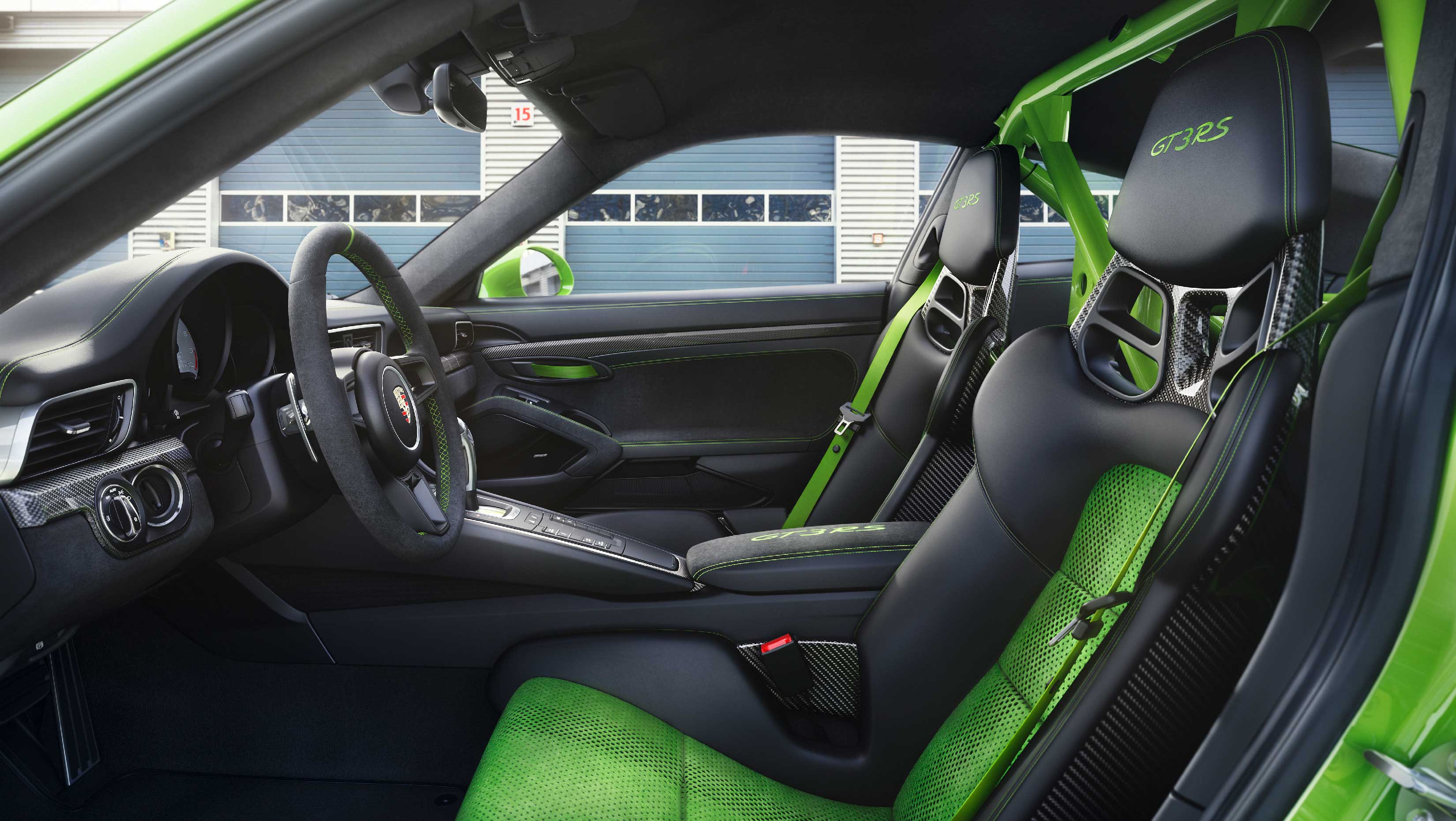 Porsche 911 GT3 RS: Yarış otomobilinin caddedeki hali