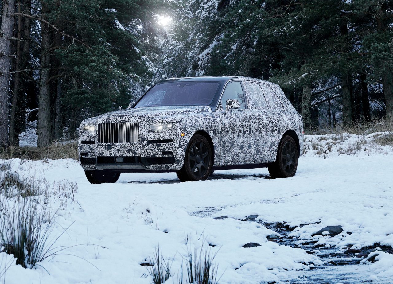 Süper lüks SUV rüzgarına Rolls Royce’da Cullinan ile katılıyor