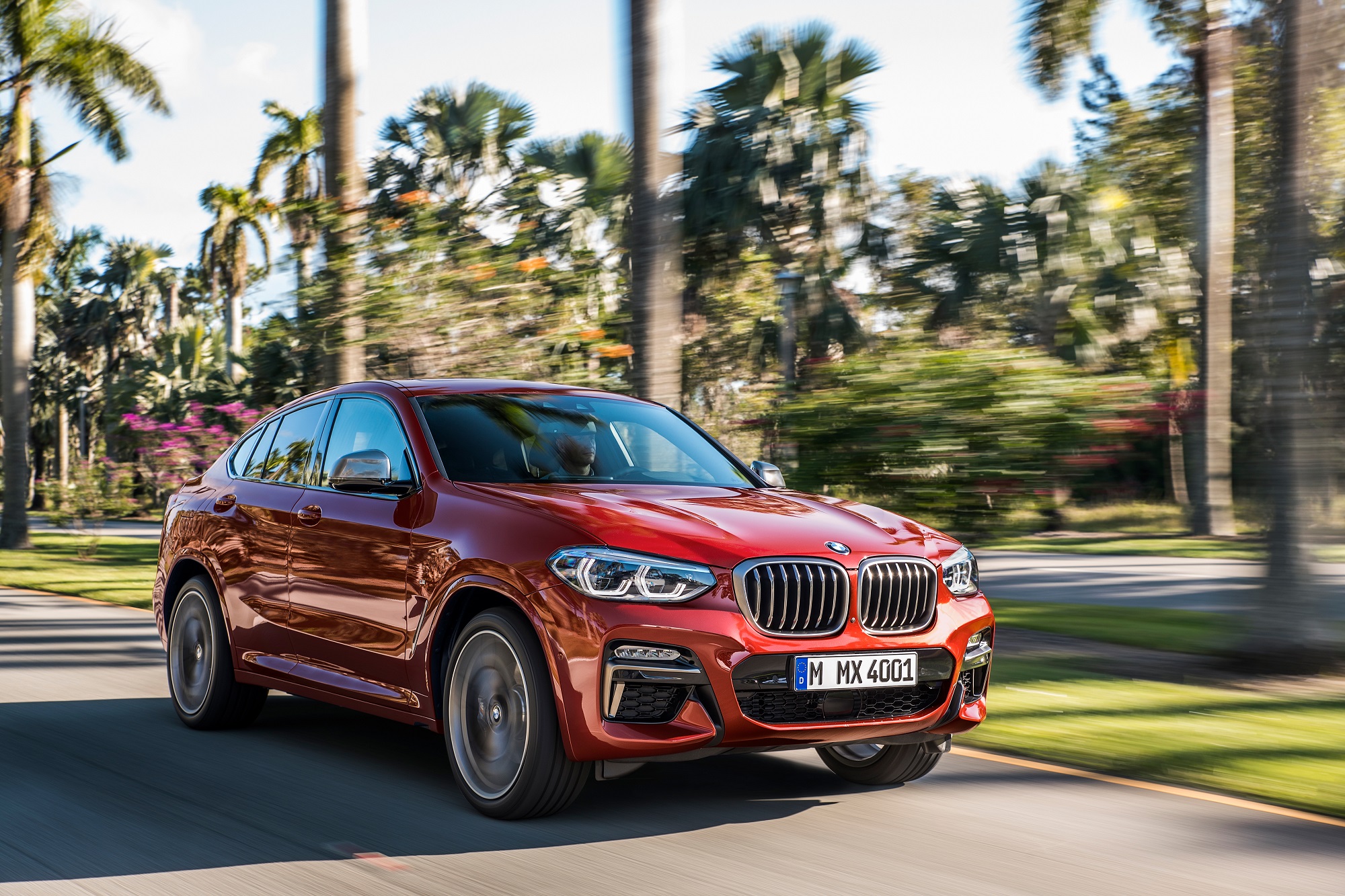 BMW Cenevre Otomobil Fuarı’nın gözdesi olmaya aday
