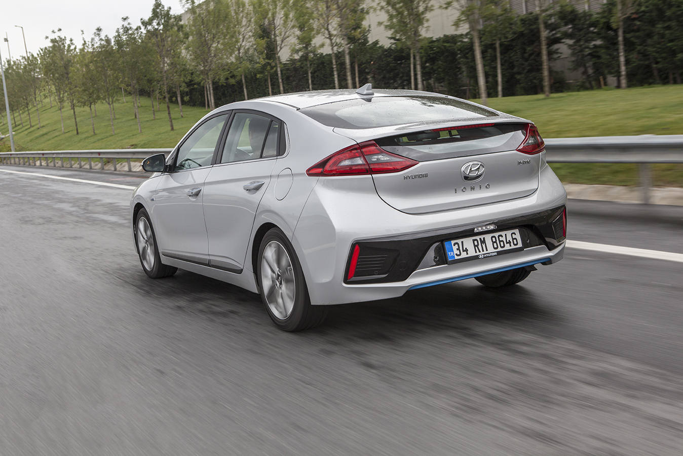 Hyundai IONIQ test sürüşü