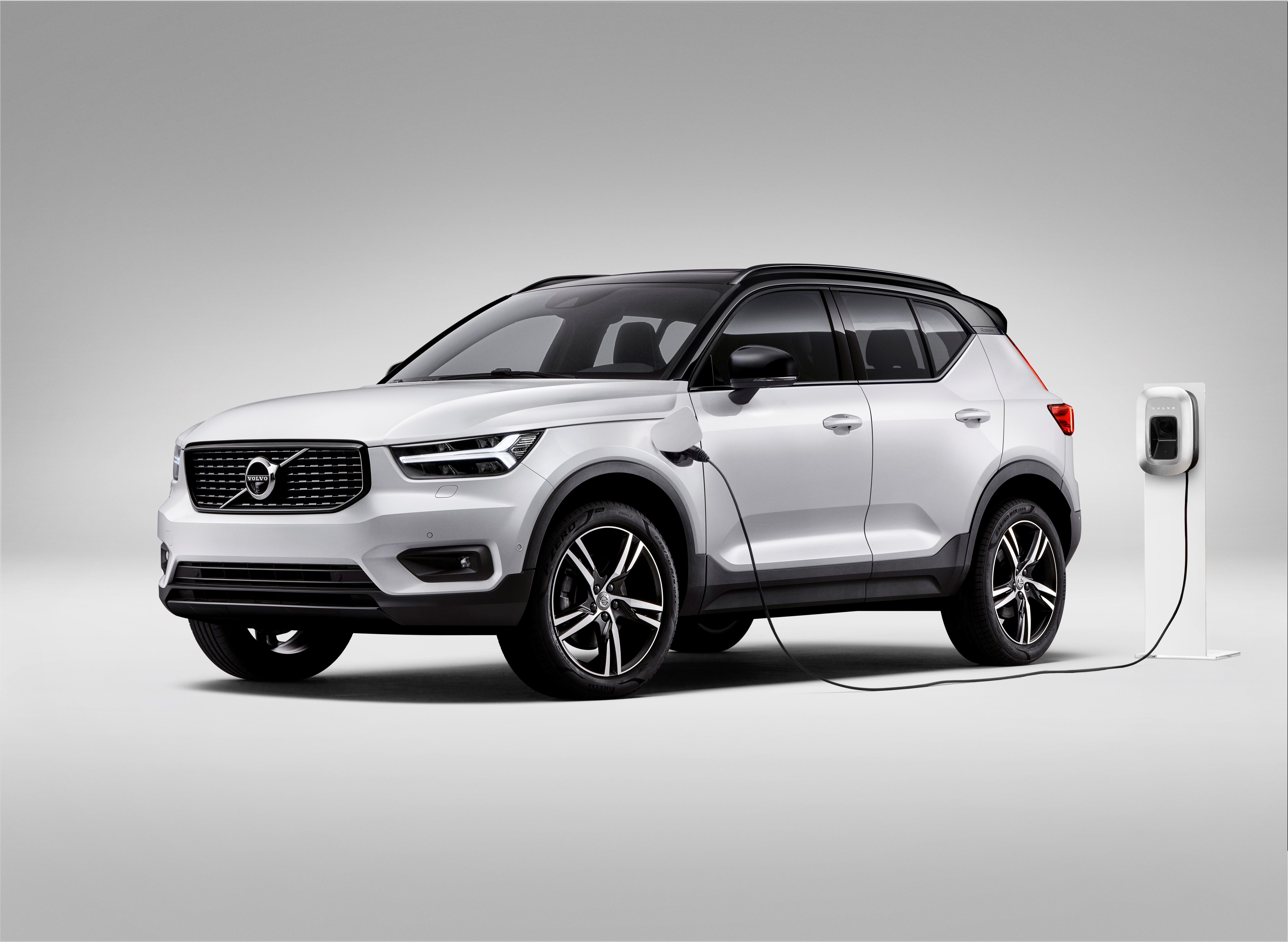 Volvo Cars 2025 yılında satışlarının yüzde 50’sinin elektrikli otomobillerden oluşmasını hedefliyor
