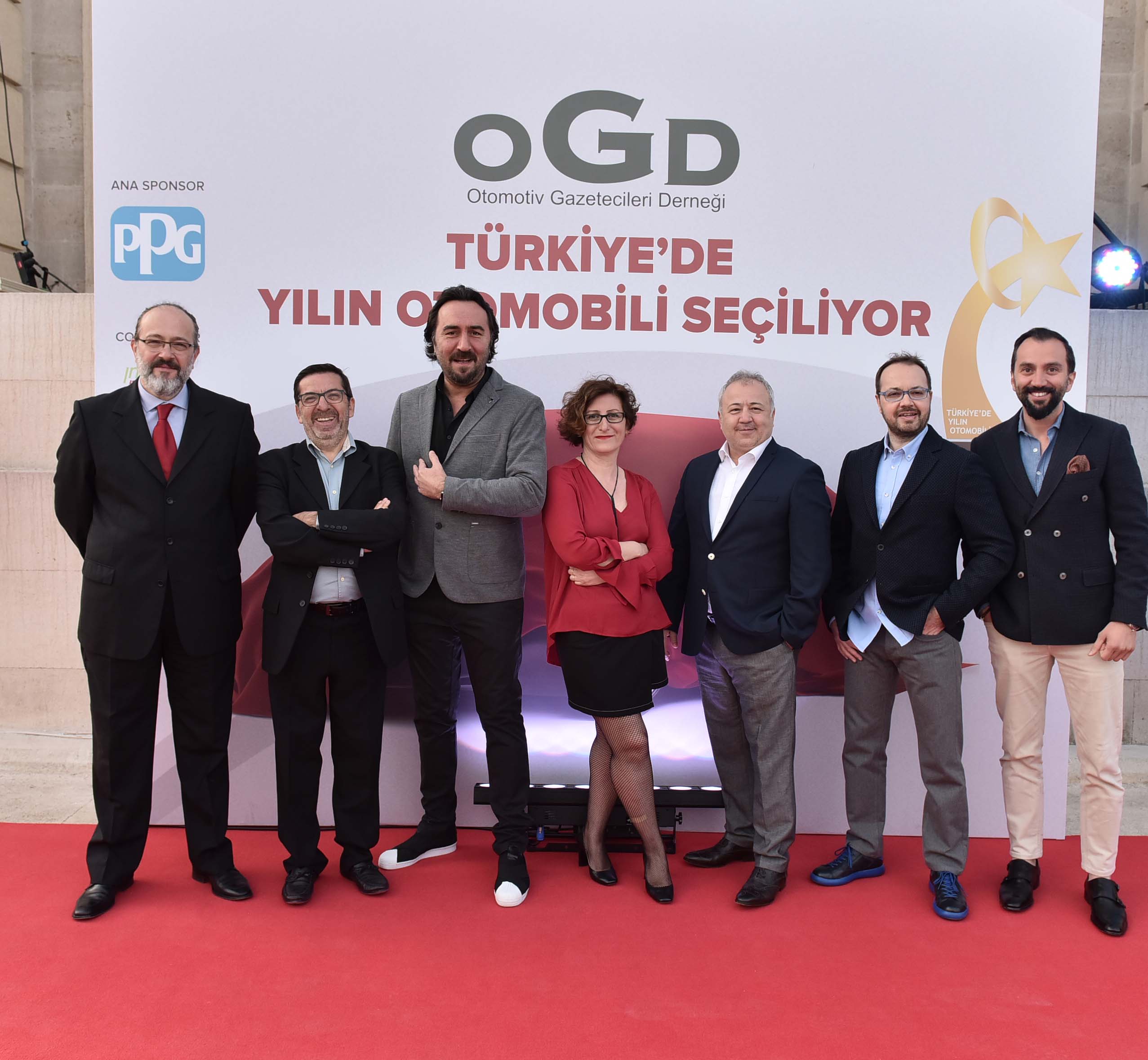 Türkiye’de yılın otomobili Hyundai IONIQ oldu