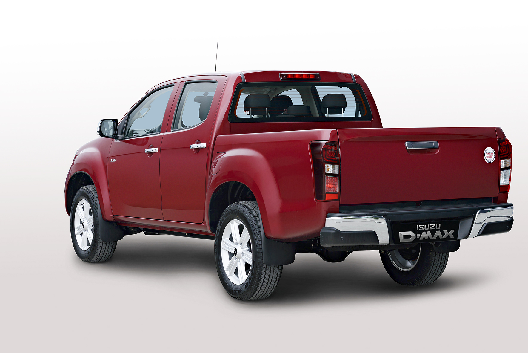 Türkiye’de üretilen Isuzu D-MAX satışa sunuldu