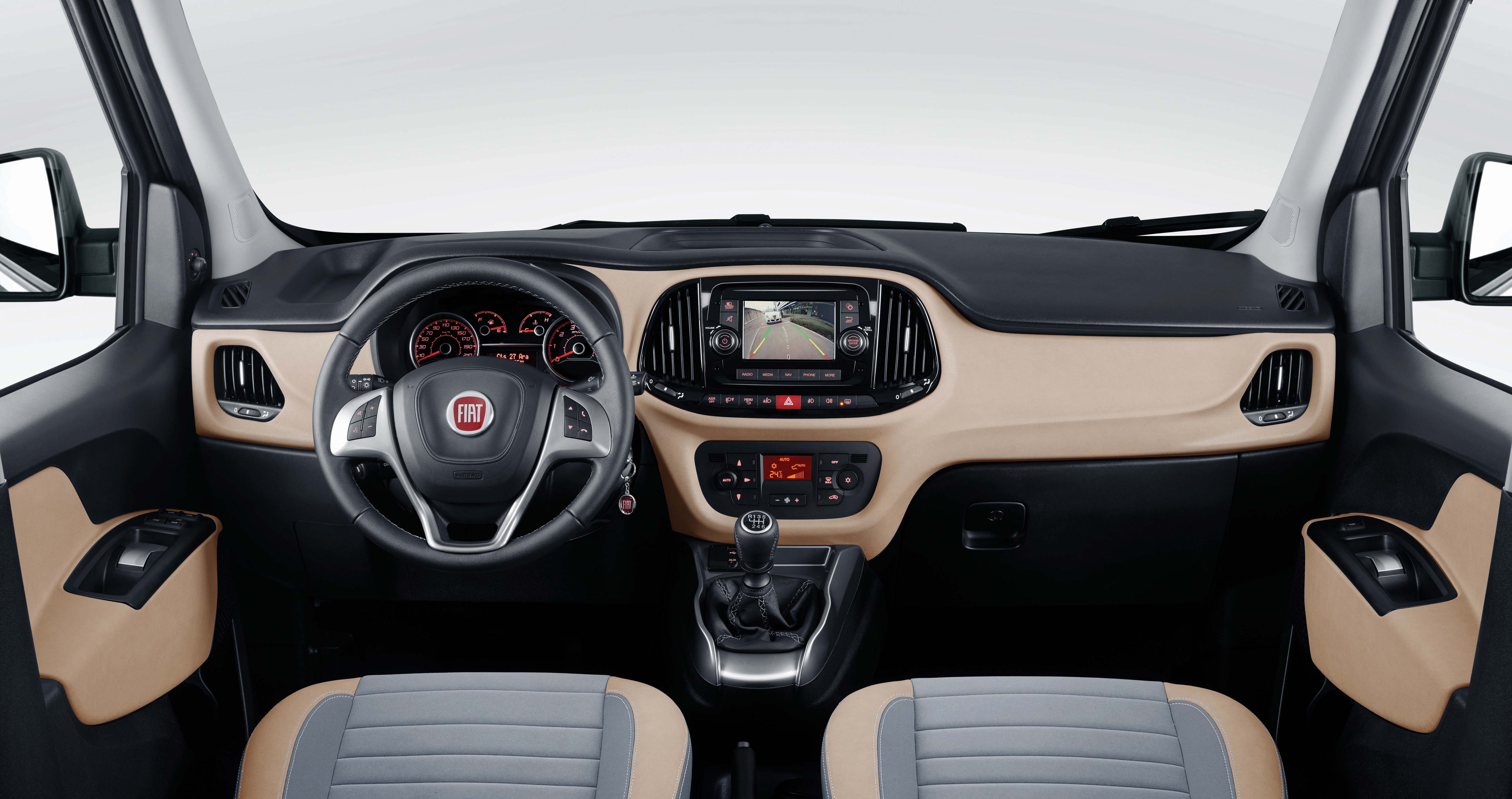 2018 Fiat Doblo Premio Plus ile yepyeni bir versiyon
