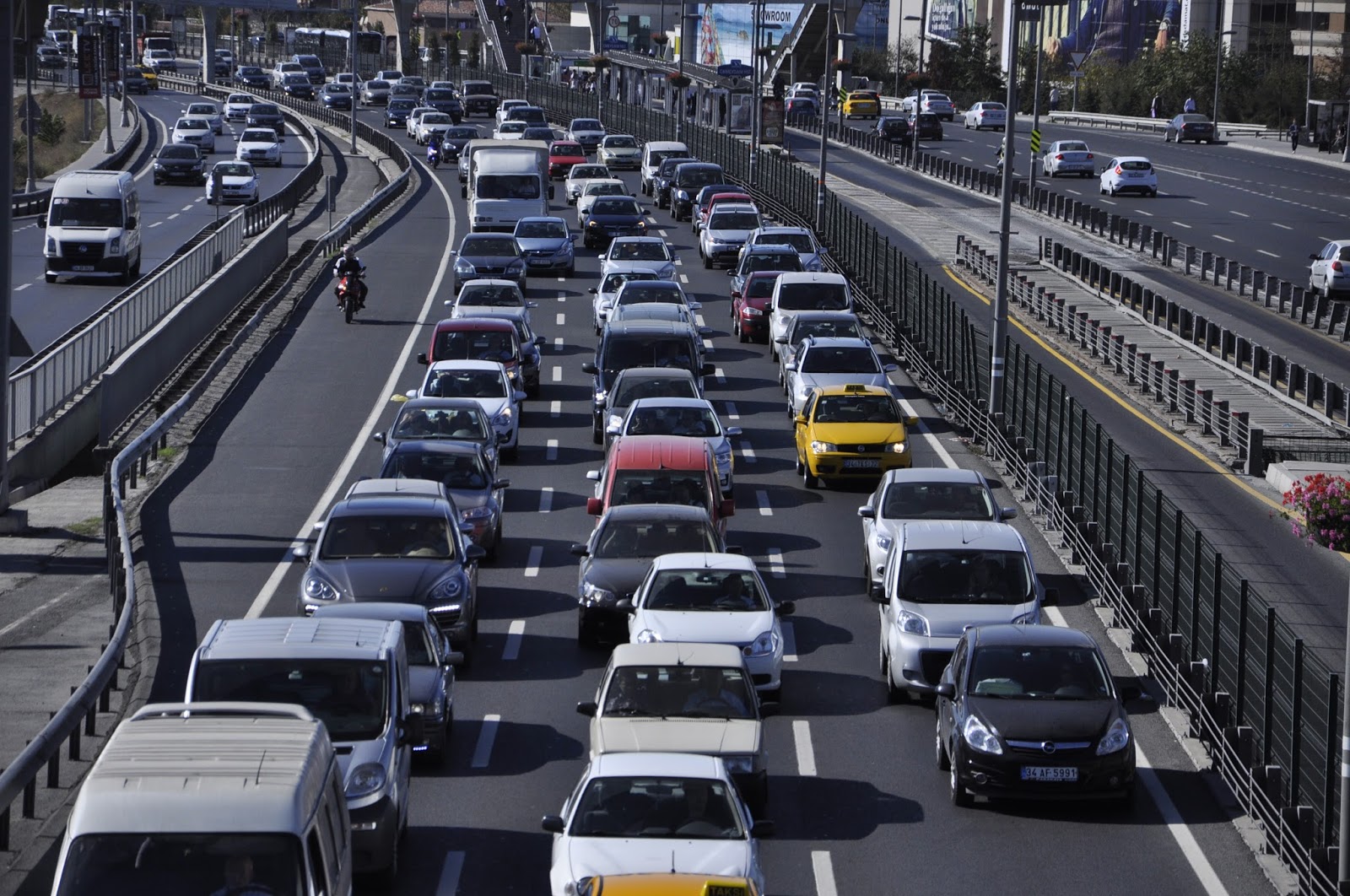 Bayram trafiğini nasıl atlatırım? (2018)