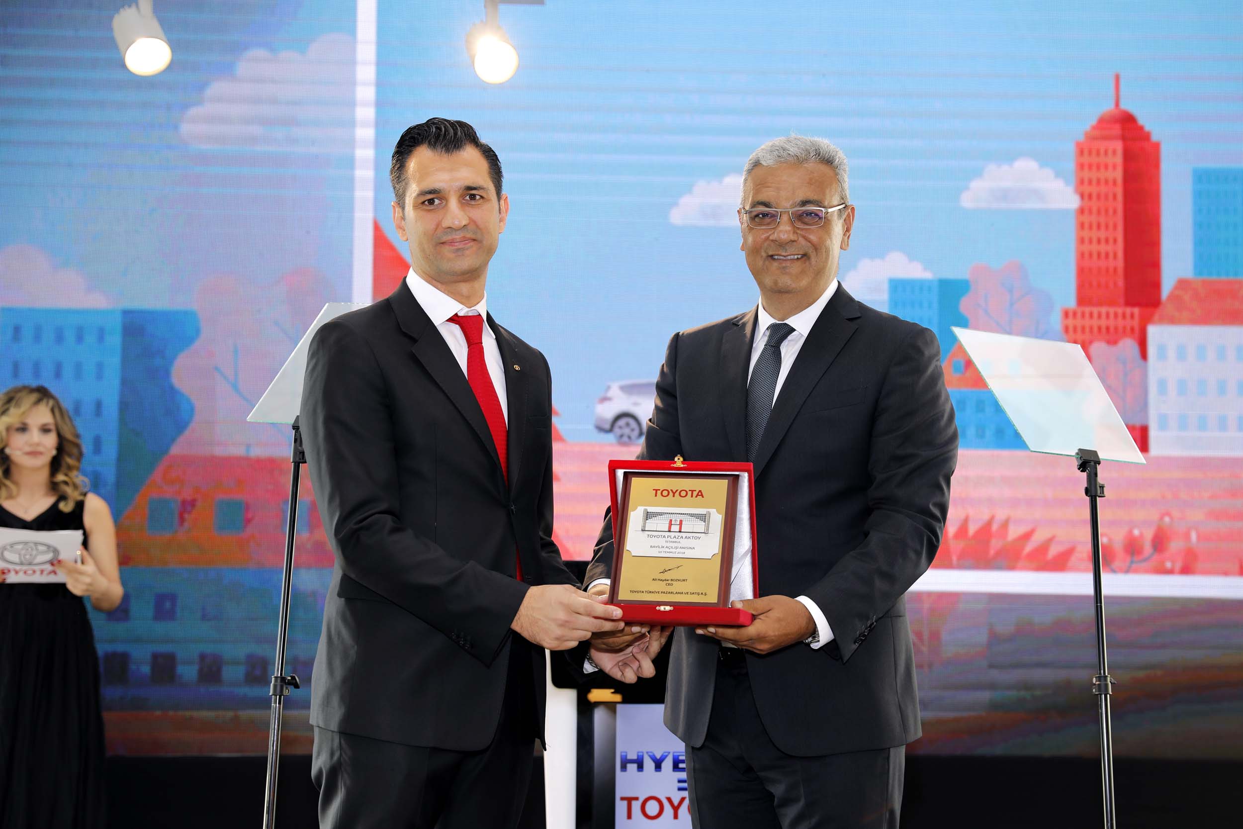 Toyota Avcılar’da yepyeni bir plazayı hayata geçirdi