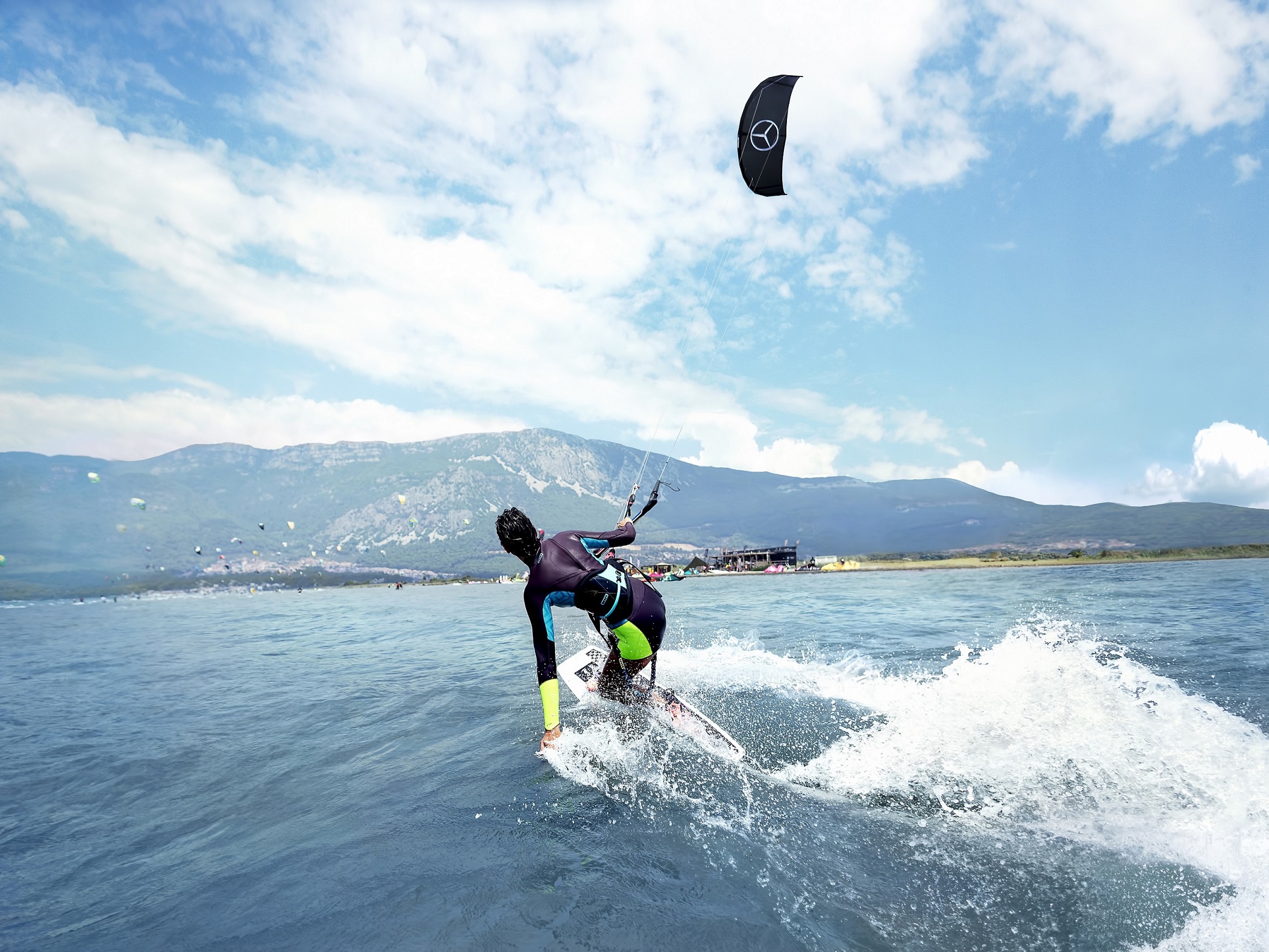 Kiteboard meraklıları, Mercedes ayrıcalığıyla Akyaka’da buluşuyor