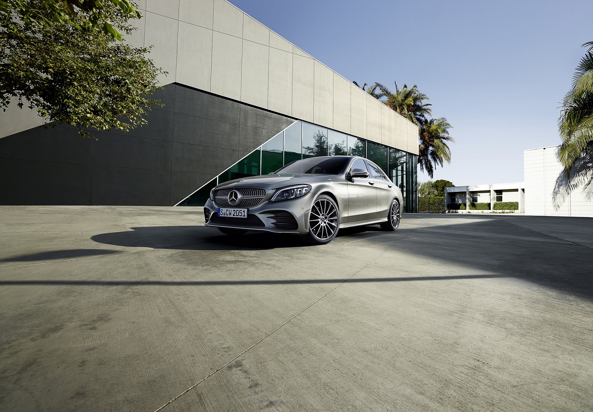 Yeni Mercedes C-Serisi artık Türkiye’de!
