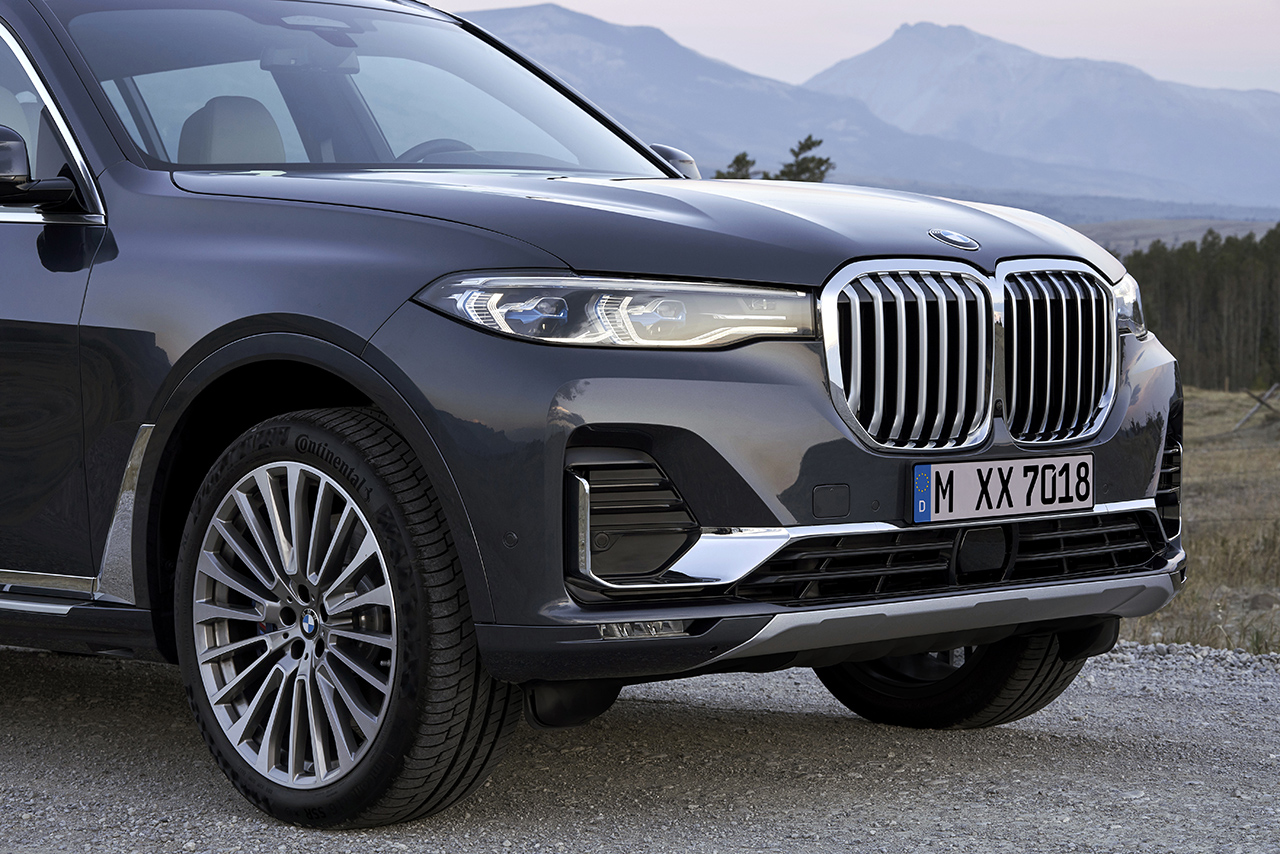 BMW X7 ne zaman çıkacak? Beklenen an geldi. BMW X7 tanıtıldı!