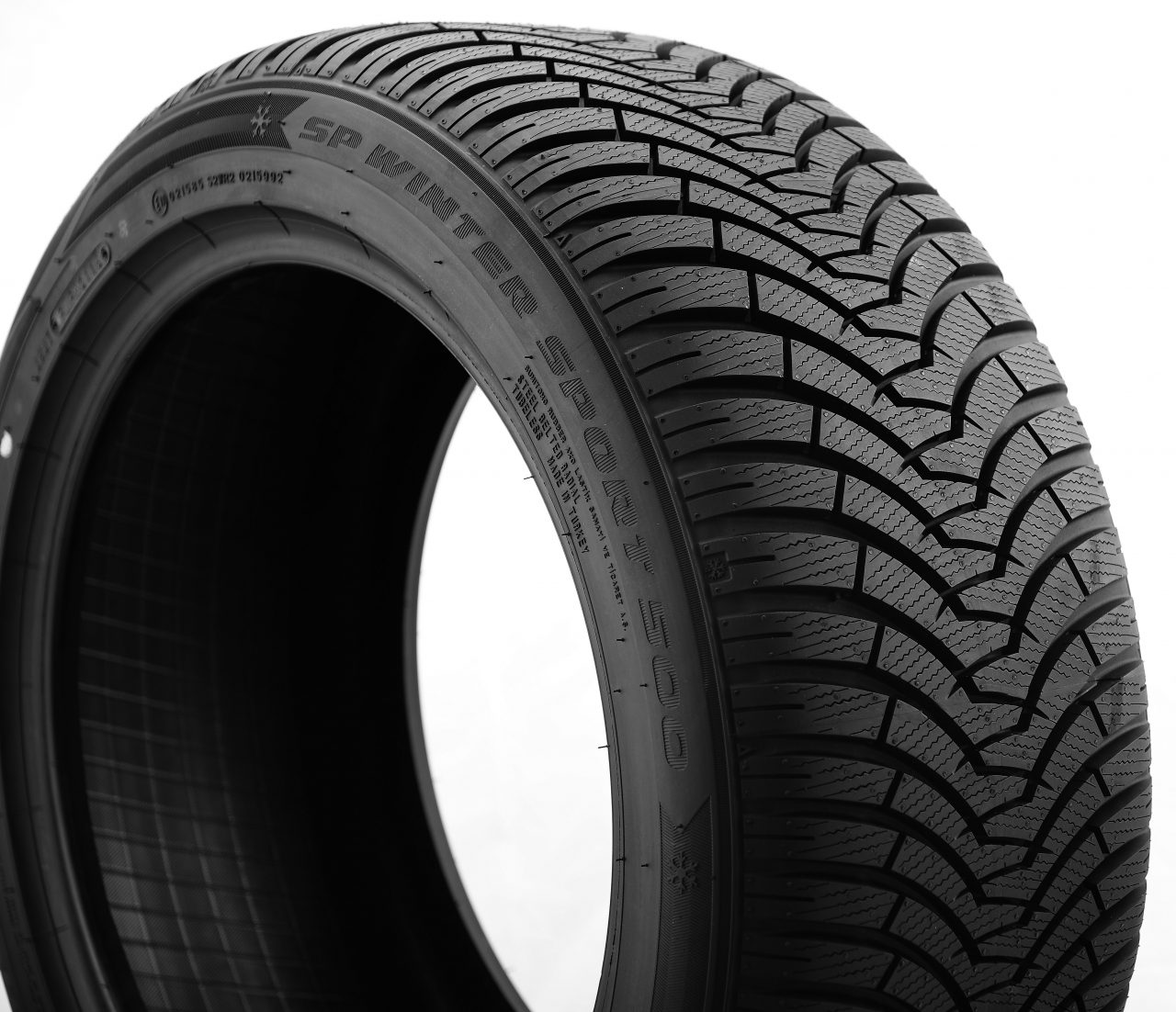 Dunlop’un yeni kış lastiği SP Winter Sport 500