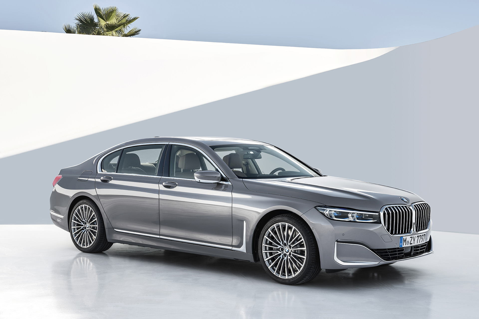 BMW’nin amiral gemisi 7 Serisi (2019) yenilendi