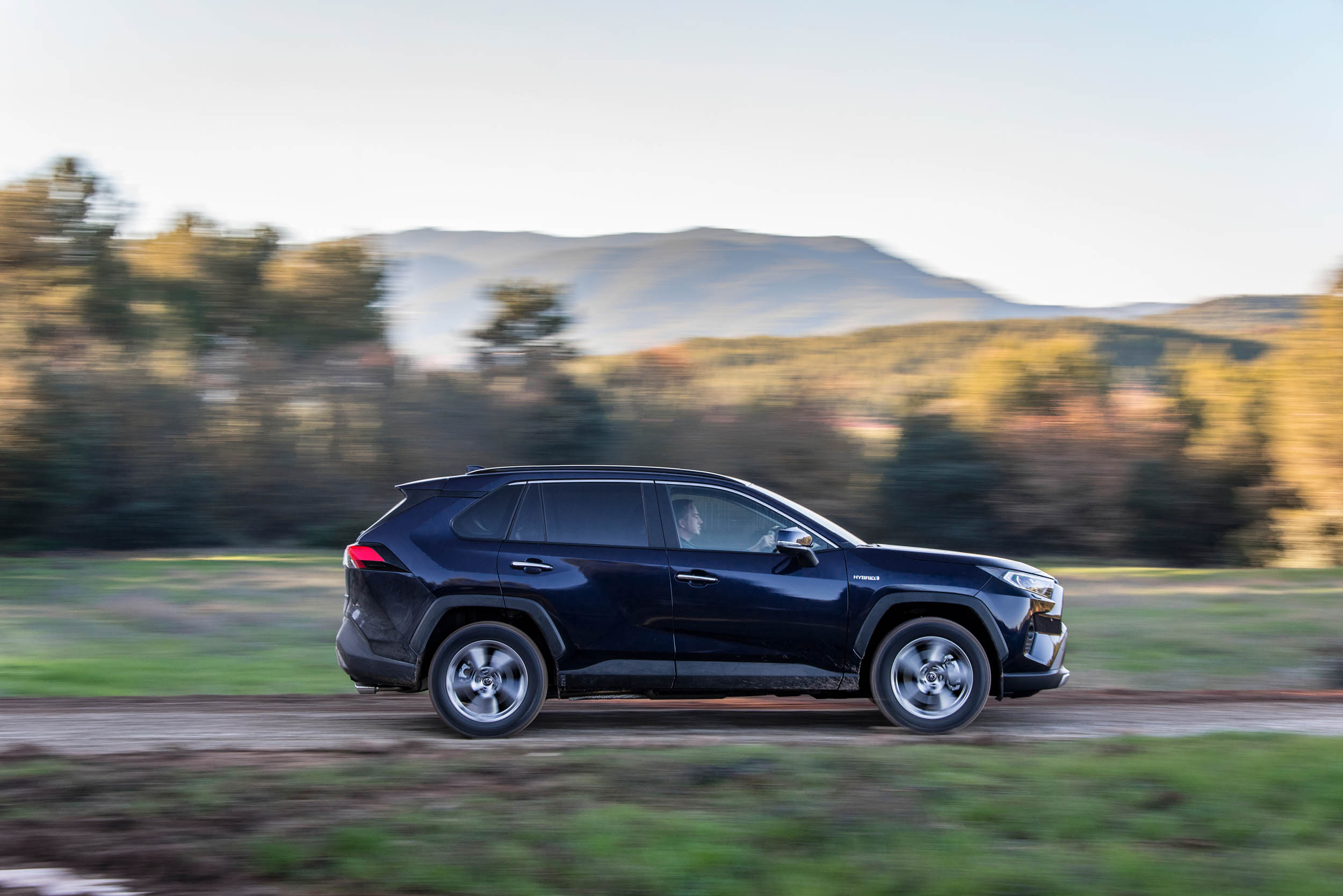 Yeni Toyota RAV4 ne zaman çıkıyor… İşte karşınızda!