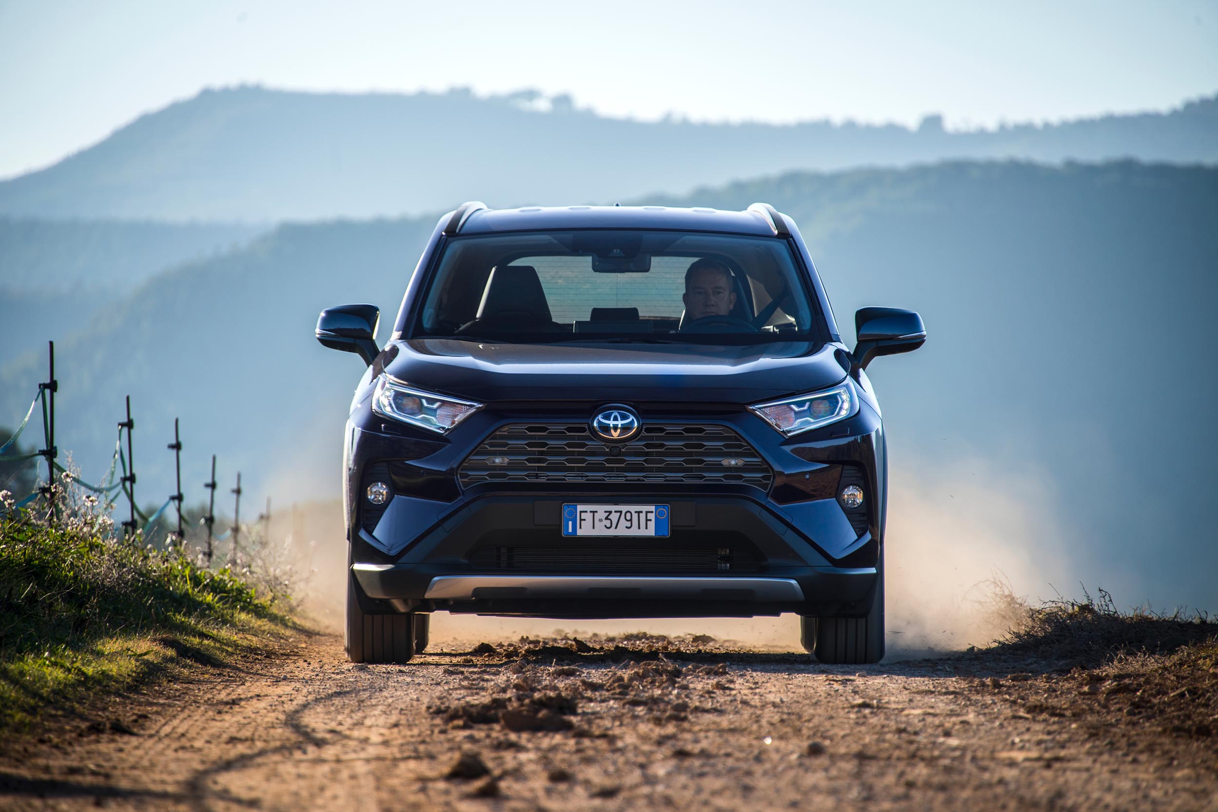 Yeni Toyota RAV4 ne zaman çıkıyor… İşte karşınızda!