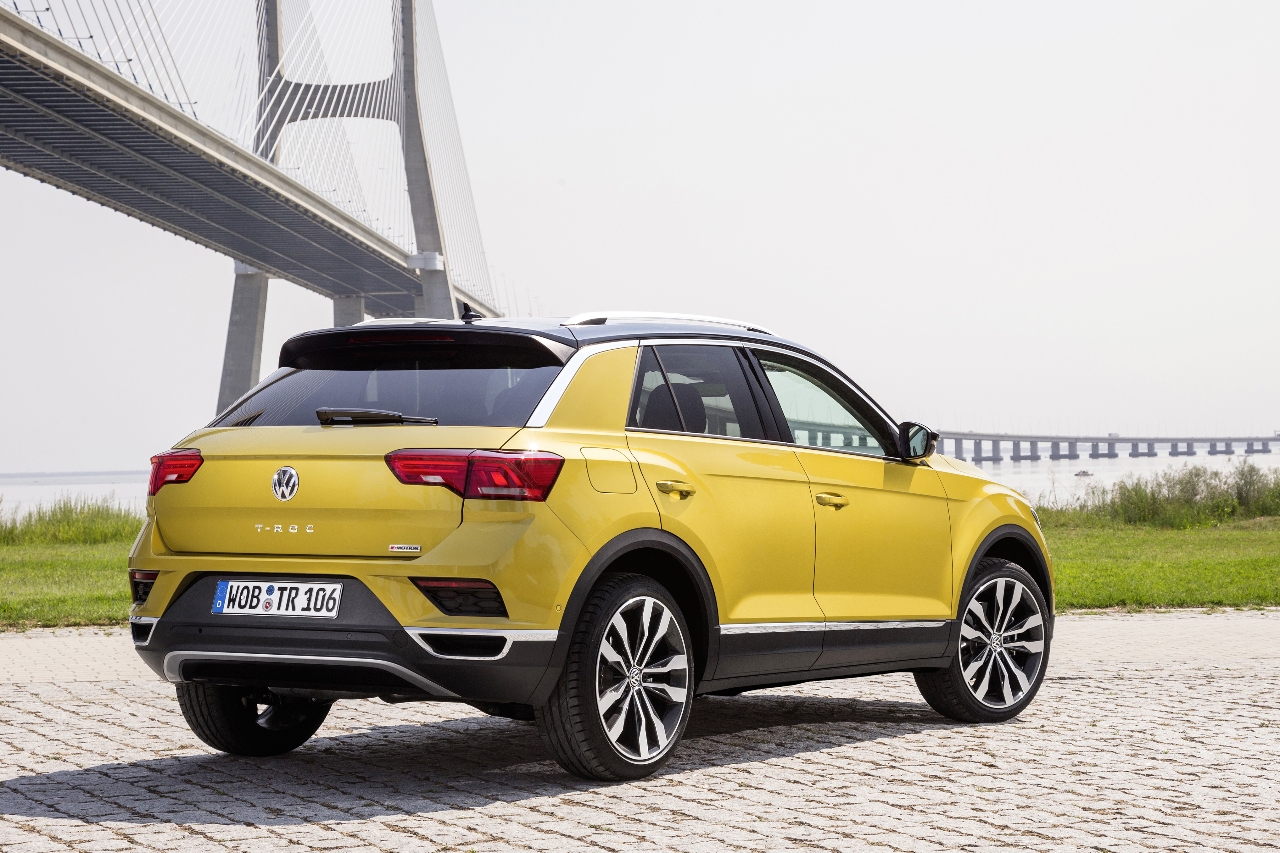Volkwagen’in yeni SUV’u T-Roc Türkiye’de
