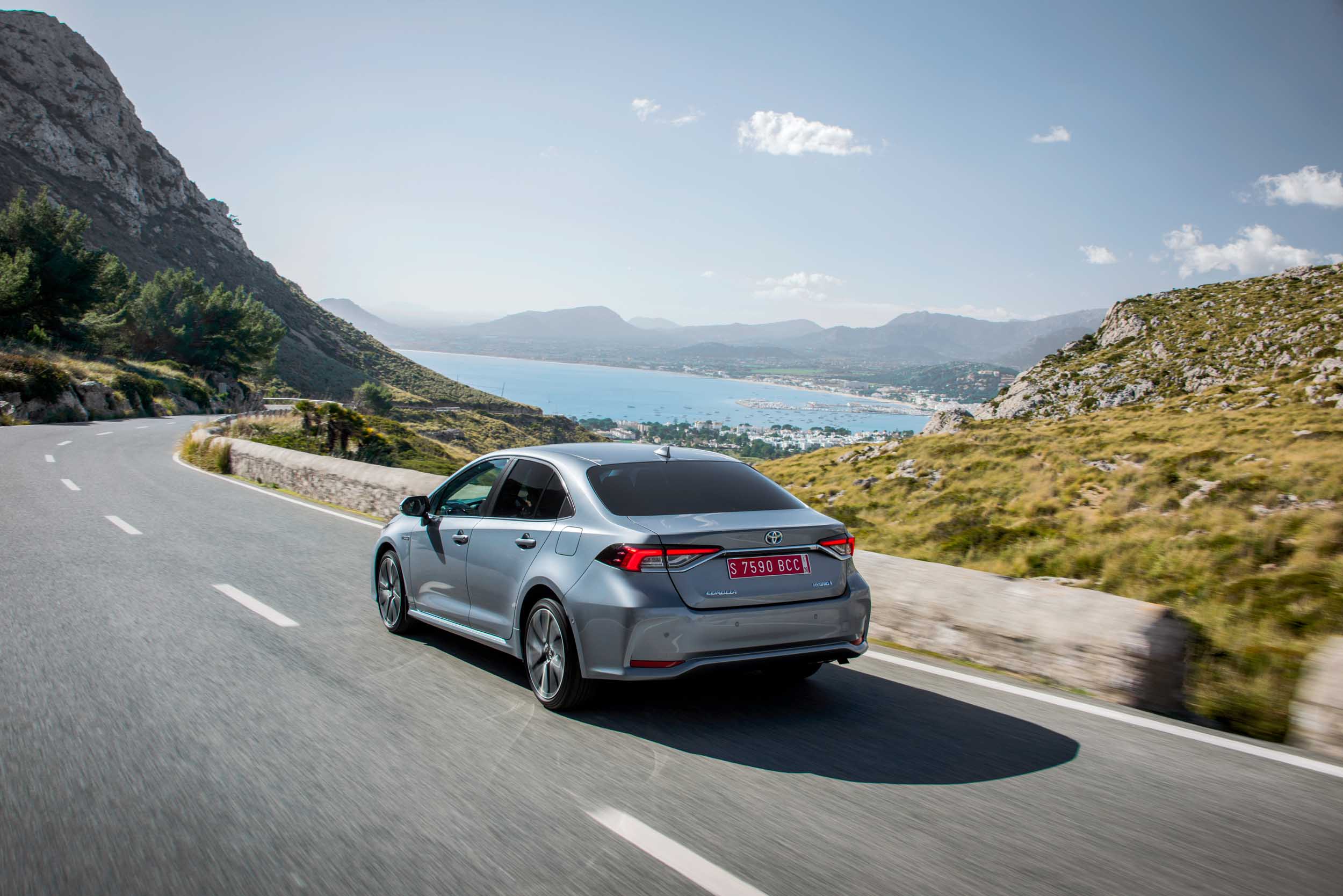 Yeni Toyota Corolla 2019 tanıtıldı ve fiyatları açıklandı