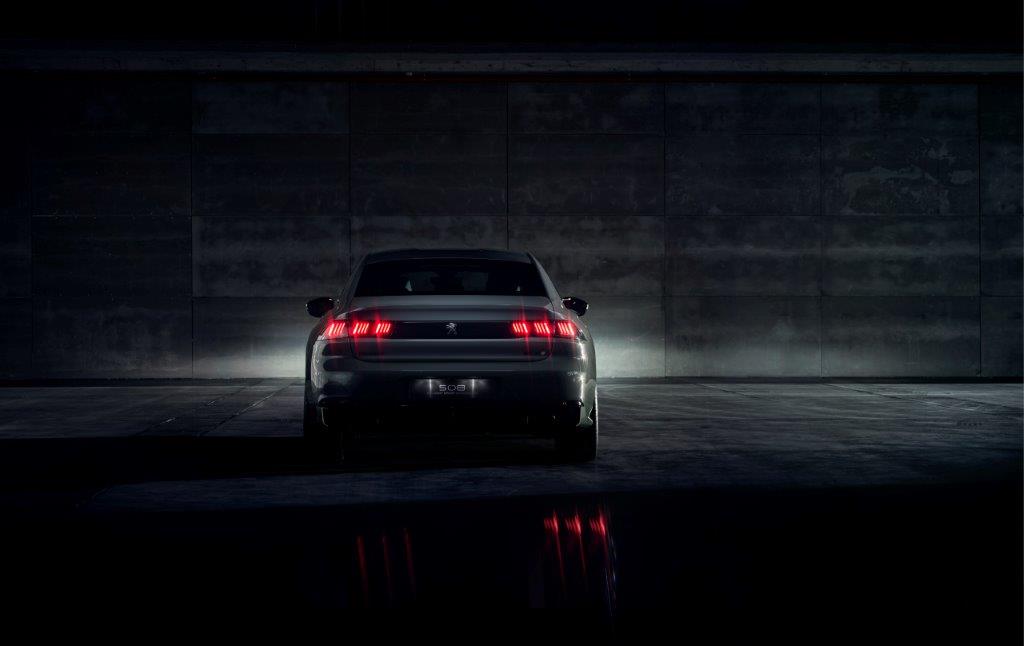 400 beygirlik Peugeot 508!