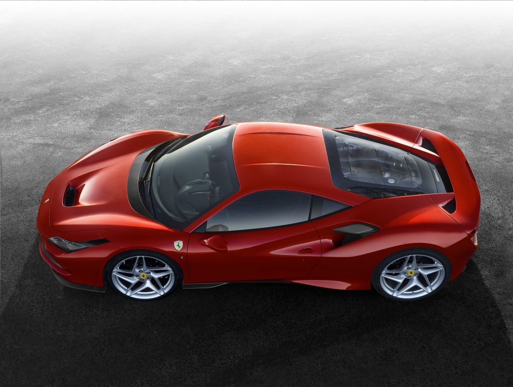 Ferrari’den 720 beygirlik yeni canavar