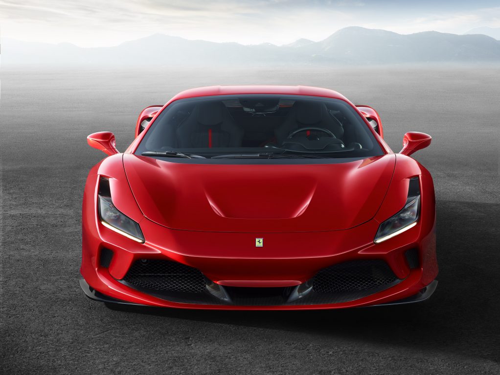 Ferrari’den 720 beygirlik yeni canavar