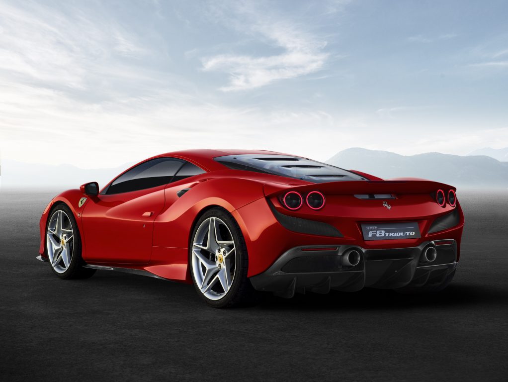 Ferrari’den 720 beygirlik yeni canavar