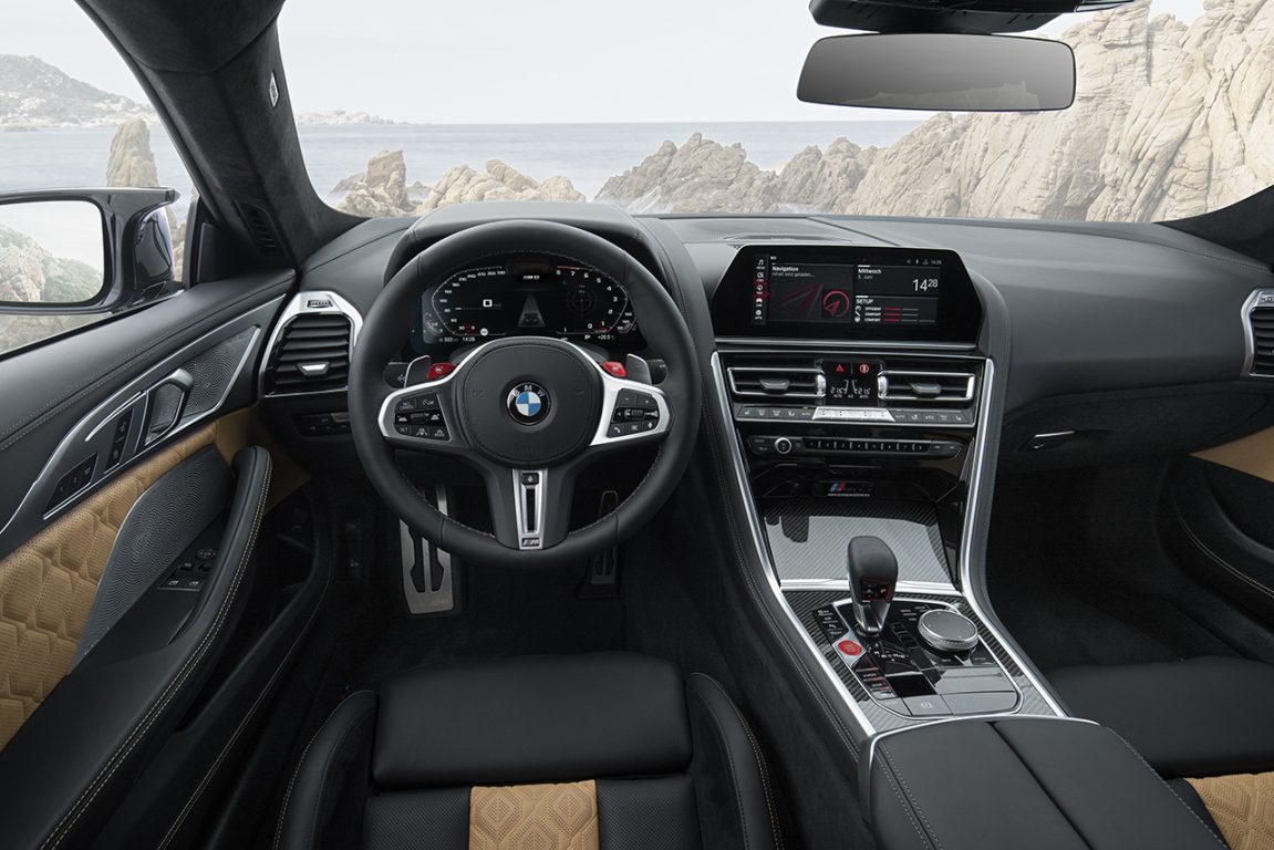 600 beygirlik BMW M8 Coupe ve Cabrio tanıtıldı