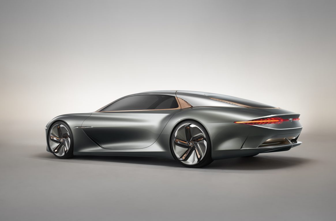 BENTLEY, EXP 100 GT konseptiyle 100.yıla damgasını vuruyor