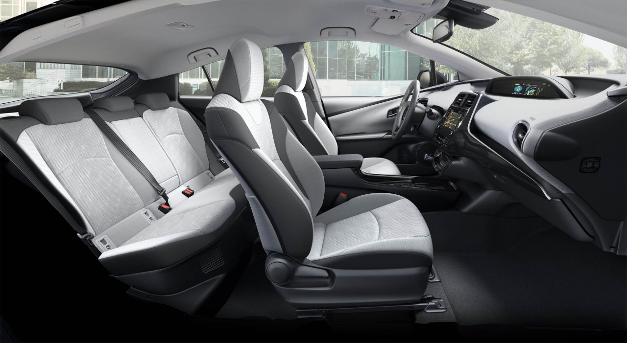Toyota Prius yenilendi