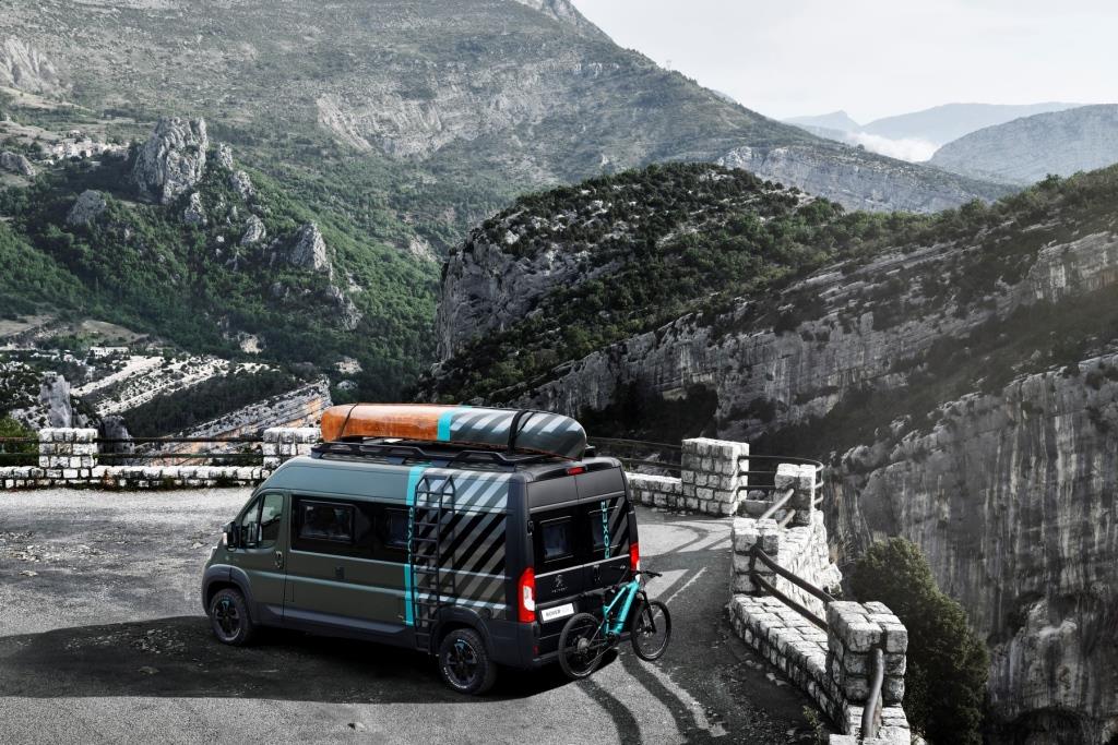 Bu Peugeot Boxer çok başka