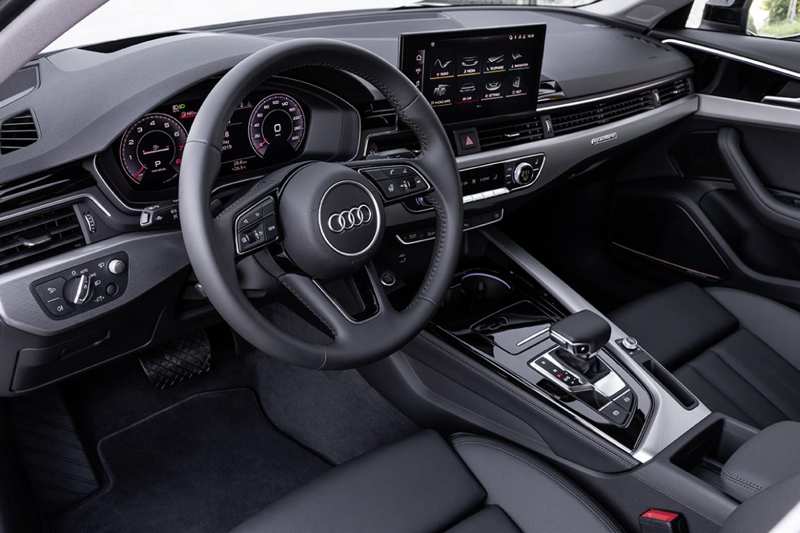 Yenilenen Audi A4 satışa sunuldu. İşte fiyatları!