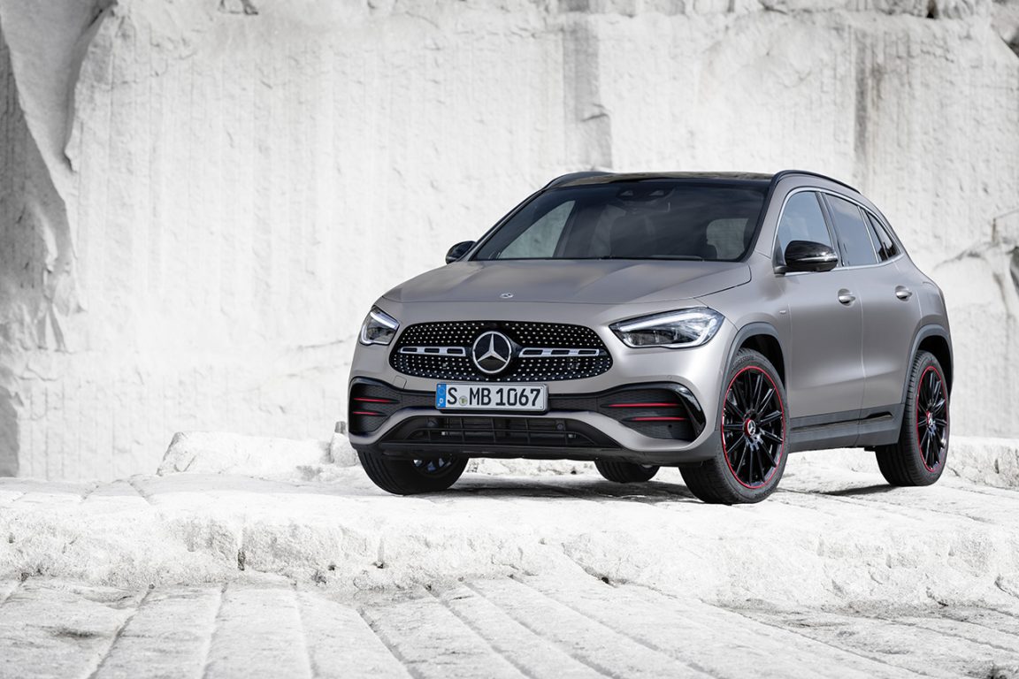 Yeni Mercedes GLA artık tamamen bir SUV gibi görünüyor