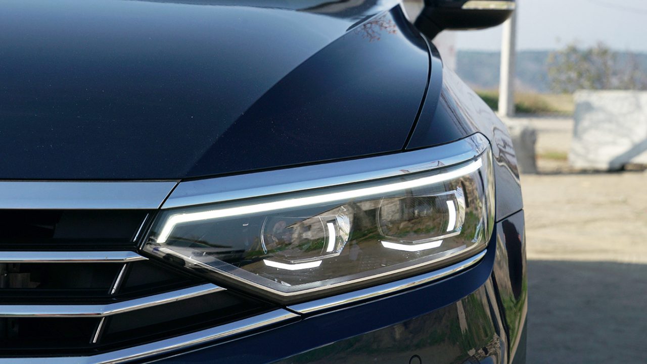 Yeni Passat test sürüşü 2020. Neler değişti ve tüm yeni özellikler…