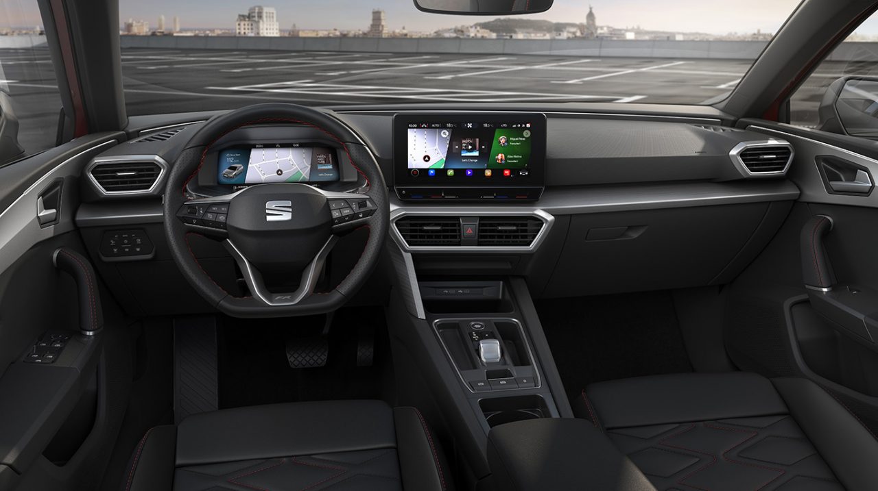 2020 Yeni Seat Leon tanıtıldı. Yenilenen modele 1.1 milyar euro harcandı!