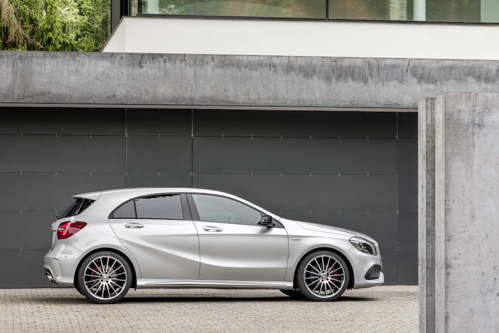 Yenilenen Mercedes A Serisi Foto Galeri