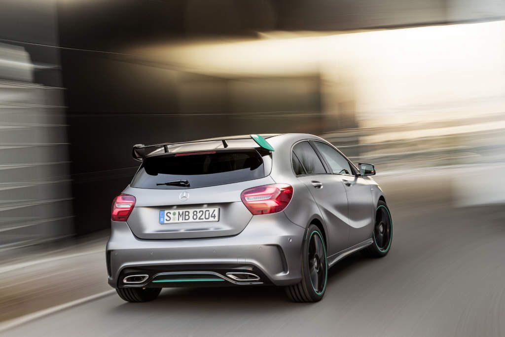 Yenilenen Mercedes A Serisi Foto Galeri
