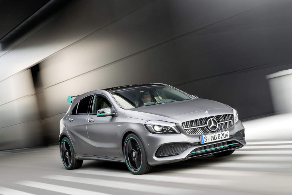 Yenilenen Mercedes A Serisi Foto Galeri